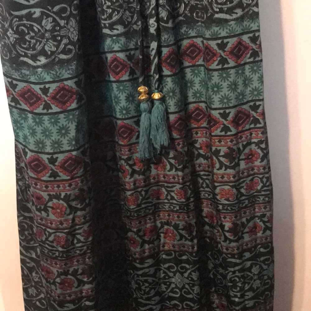 Earthbound dress! - Picture 4 of 4
